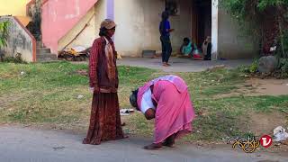 Avadhoota Thoppi Amma living Siddhar on the Perumbakkamroad in Tiruvannamalai Tamil Nadu INDIA [upl. by Beisel]