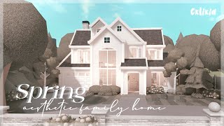 Bloxburg 2Story Realistic Family Home Exterior  Roblox House Build  120K [upl. by Enirehtacyram]