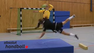 Teamhandball Pivot Training [upl. by Ahcatan]