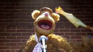 Fozzies Bearly Funny Fridays 23  Fozzie Bear Jokes  The Muppets [upl. by Talley]