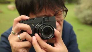 Fujifilm Finepix X10 Handson Review [upl. by Mosnar]