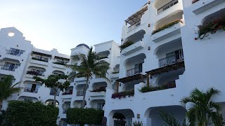 Pueblo Bonito Los Cabos Blanco Beach Resort [upl. by Eelrefinnej]