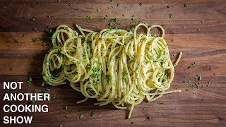 how to make SPAGHETTI AGLIO E OLIO like an ITALIAN [upl. by Stevena]