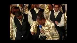 Chicago Mass Choir Im Gonna Praise The Lord [upl. by Enilegna]