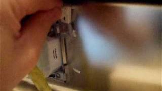 Fix Indesit IDL40 Dishwasher Flashing lights 2 and 4 [upl. by Michaud]