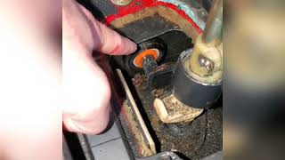 95 VW GolfMk 3 EASY 5 Minutes Main Shifter Bushing Replacement [upl. by Appolonia394]