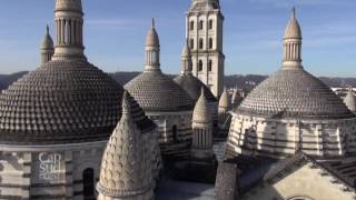 Cap SudOuest  La cathédrale de Périgueux [upl. by Nagah127]